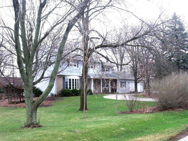 12855 Ellen Dr., Genoa, IL 60135