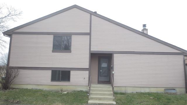 1380 Court Marguerite, Hanover Park, IL 60133