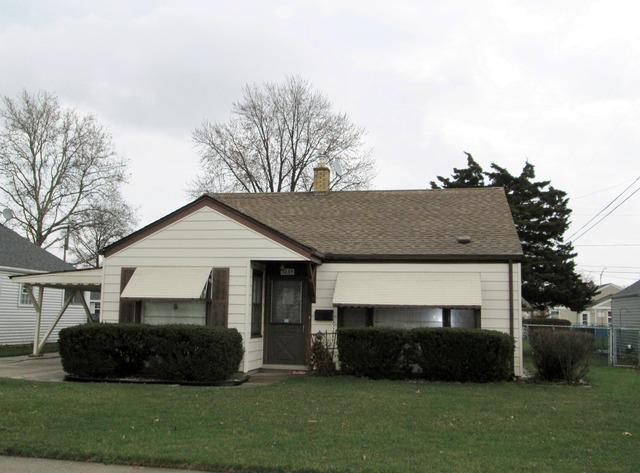 9235 S 49th Ave., Oak Lawn, IL 60453