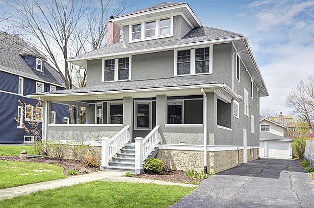 132 S Waiola Ave., La Grange, IL 60525