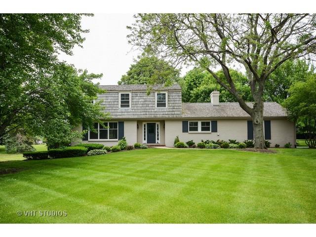 77 Watergate, South Barrington, IL 60010