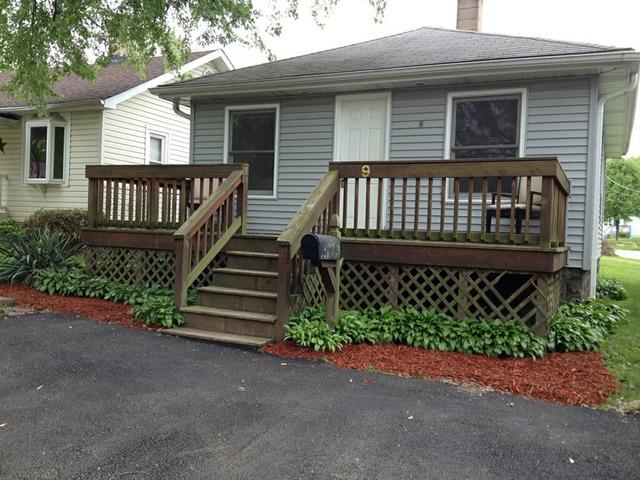 9 Independence Ave., Joliet, IL 60433