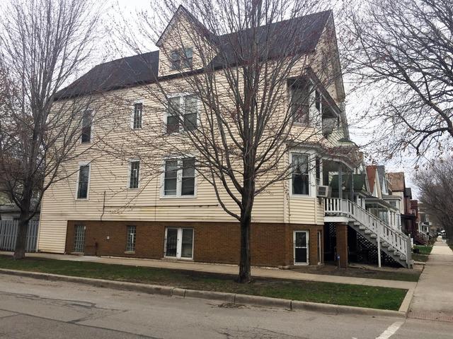 2476 W Hutchinson St., Chicago, IL 60618