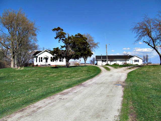 25628 N 190 East Rd., Long Point, IL 61333