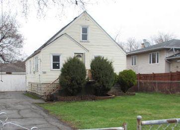 7142 W 73rd St., Nottingham Park, IL 60638