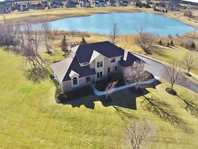 6 Shearwater Ct., Hawthorn Woods, IL 60047