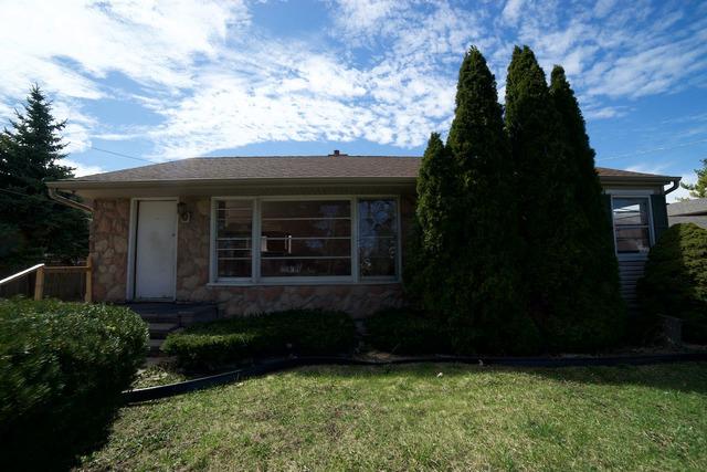 1036 S Chatham Ave., Addison, IL 60101
