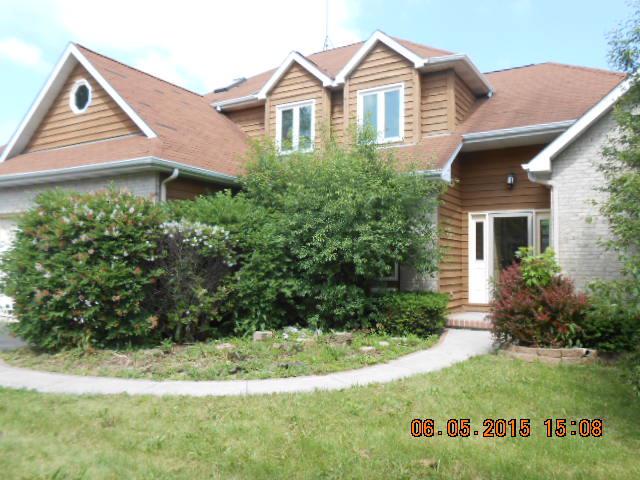 6414 Ridgeview Dr., Huntley, IL 60142