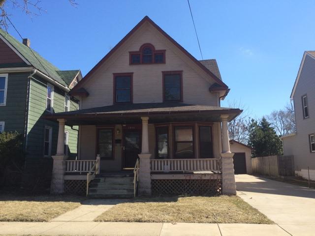 1806 8th St., Rockford, IL 61104