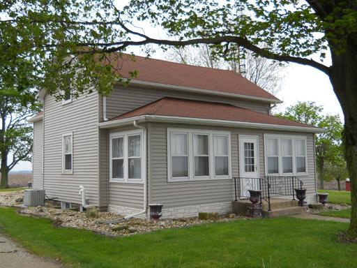 24478 3100th East St., Lamoille, IL 61330