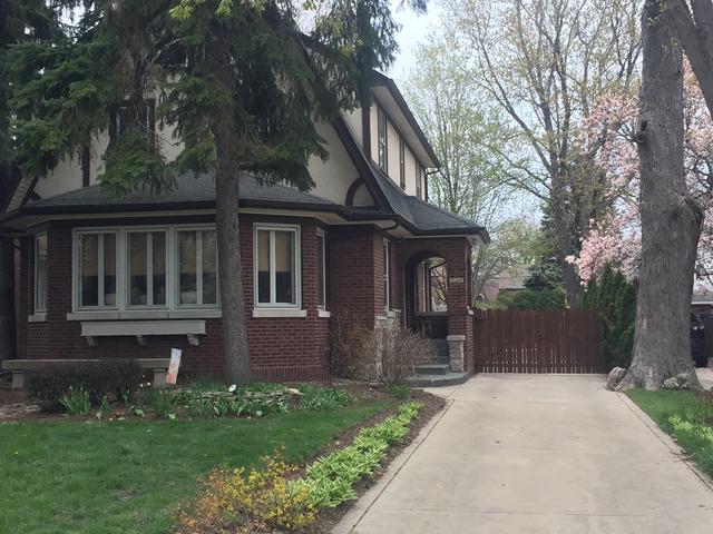328 Olmsted Rd., Riverside, IL 60546
