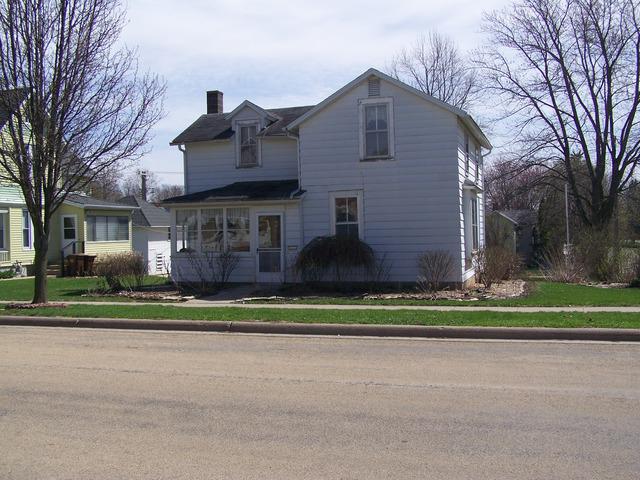 204 E Franklin St., Lanark, IL 61046