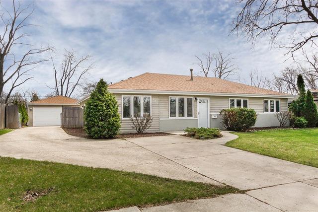 285 Nogales St., Hoffman Estates, IL 60194