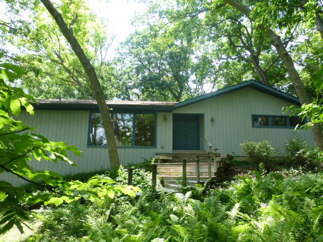 6703 New Hampshire Tr., Crystal Lake, IL 60012
