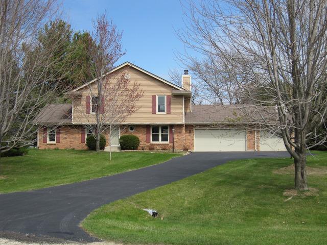 10097 William Tr., Roscoe, IL 61073