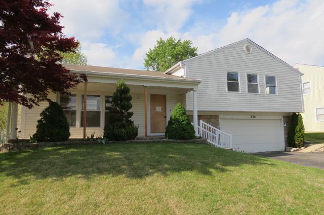 926 Parker Dr., Schaumburg, IL 60194