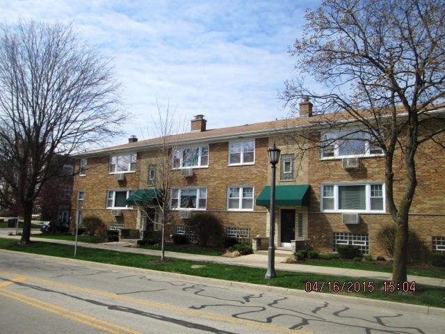 17 W Cossitt Ave. #1A, La Grange, IL 60525