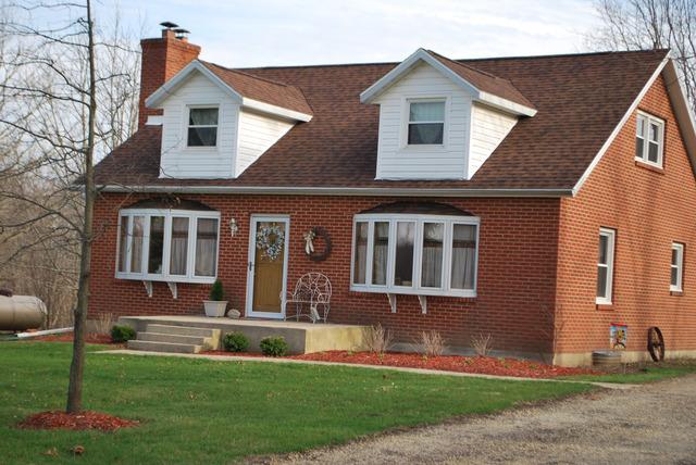 4255 E Flagg Rd., Ashton, IL 61006
