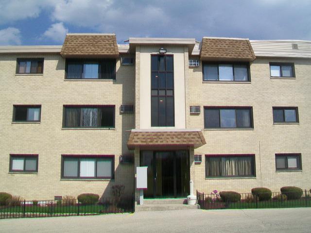 9635 Brandy Ct. #4, Des Plaines, IL 60016