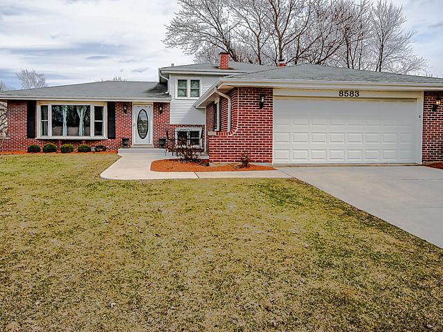 8583 Harvest Ln., Darien, IL 60561