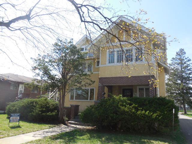 561 S Lincoln Ave., Aurora, IL 60505