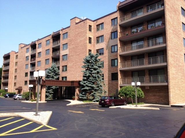 901 Center St. #503, Des Plaines, IL 60016