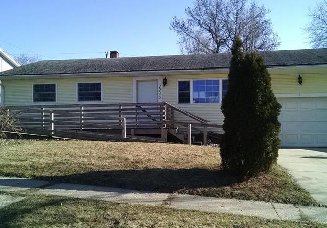 1245 W Staver St., Freeport, IL 61032