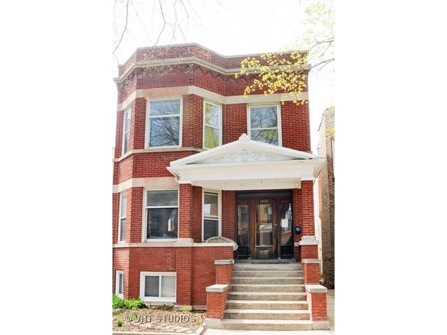 1052 N Leavitt St., Chicago, IL 60622