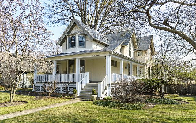 1023 Lake Ave., Wilmette, IL 60091