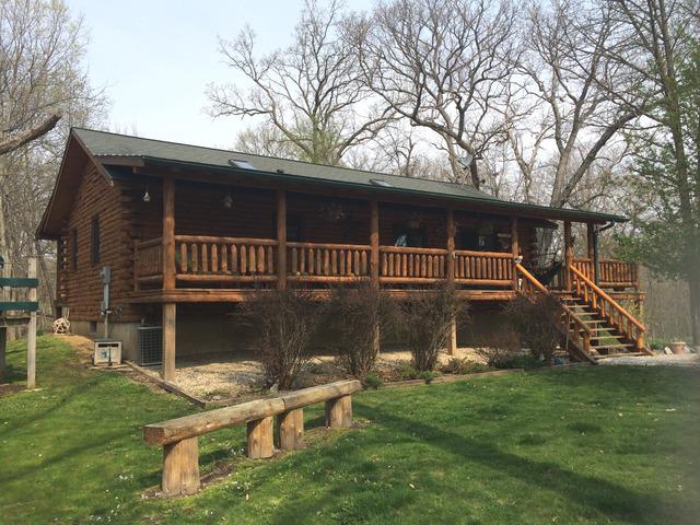 19 N Walnut Dr., Putnam, IL 61560