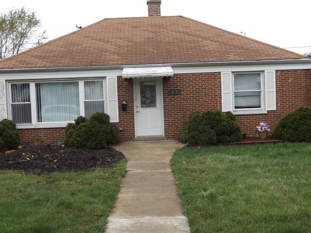 342 Frederick Ave., Bellwood, IL 60104