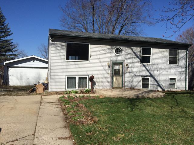 1965 Belaire Ln., Woodstock, IL 60098