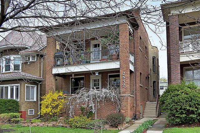 2532 W Wilson Ave., Chicago, IL 60625