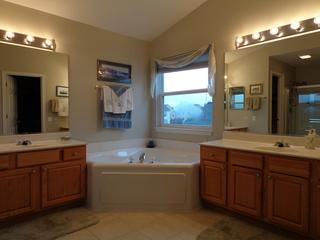 1220 Umbdenstock Rd., Elgin, IL 60123