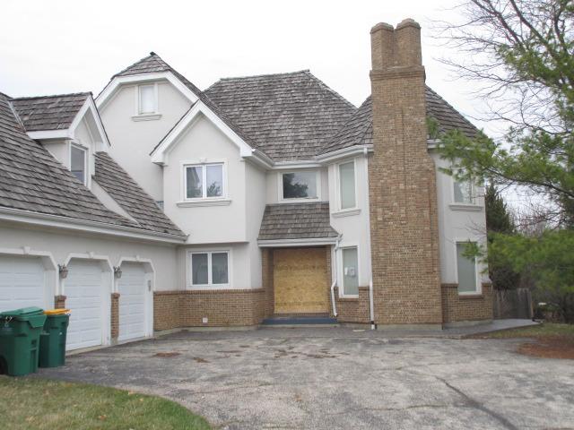 7 Shearwater Ct., Hawthorn Woods, IL 60047