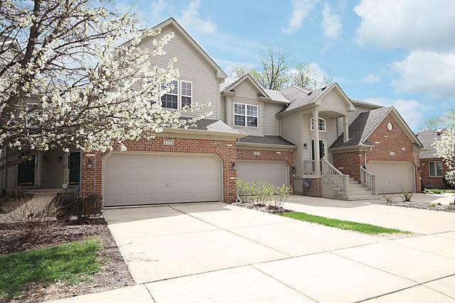 1221 Oakleaf Ct., Aurora, IL 60506