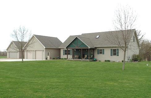 3899 E 2609 Rd., Sheridan, IL 60551