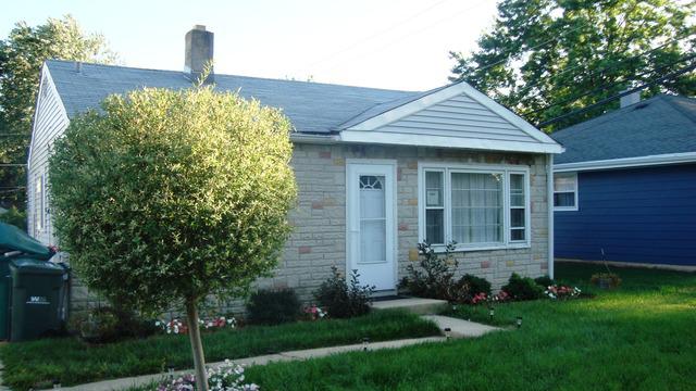 18229 W Big Oaks Rd., Grayslake, IL 60030