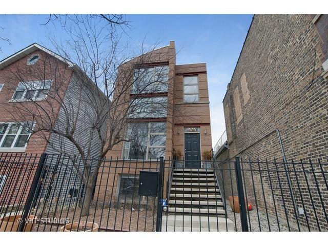 2110 W Superior St., Chicago, IL 60612