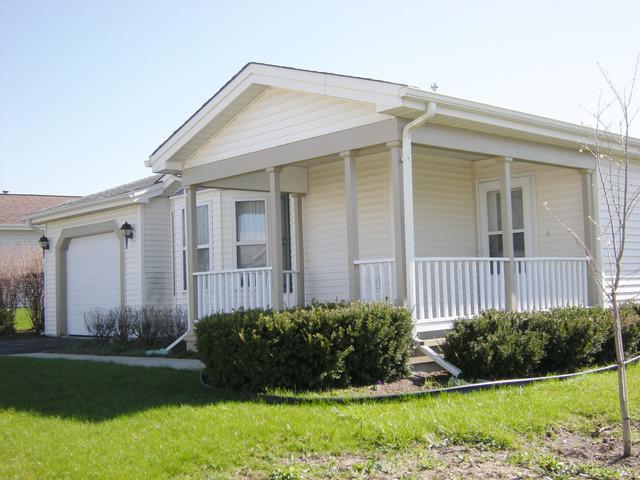 1016 Castleton Ct., Grayslake, IL 60030