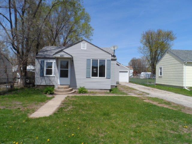 420 Winona Dr., Machesney Park, IL 61115