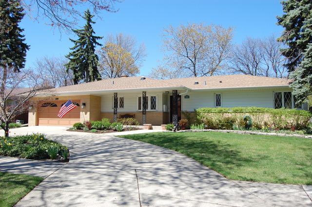 250 E Lahon St., Park Ridge, IL 60068