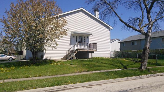3865 Springlake Dr., Hanover Park, IL 60133