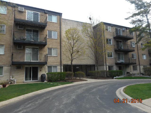 1215 N Waterman Ave. #3C, Arlington Heights, IL 60004