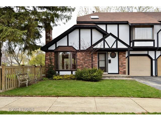 905 Columbus St., Wilmette, IL 60091