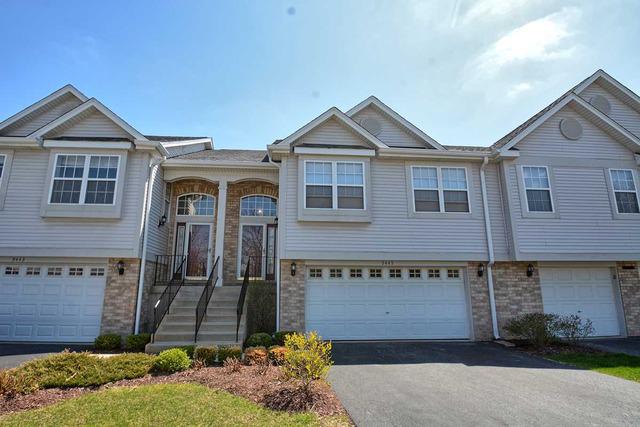 9445 Fountain Point Cir., Darien, IL 60561