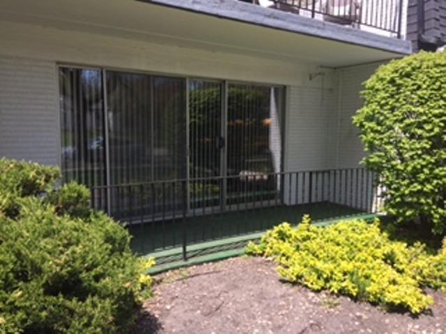 1105 Royal St George Dr. #108, Naperville, IL 60563