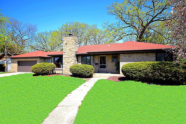828 State St., Lemont, IL 60439