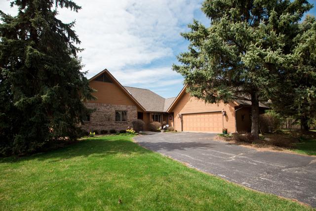 11276 Corrigan Rd., Roscoe, IL 61073
