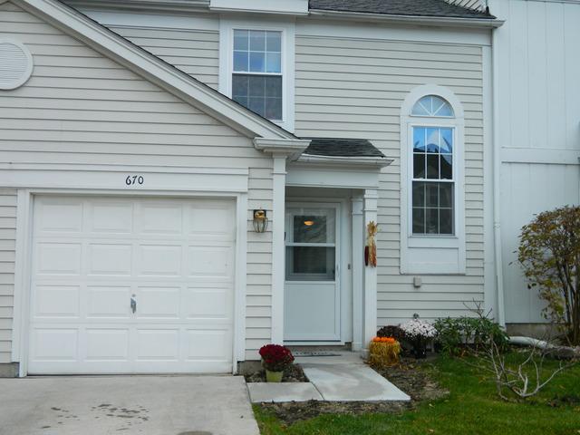 670 Waterford Dr., Hanover Park, IL 60133